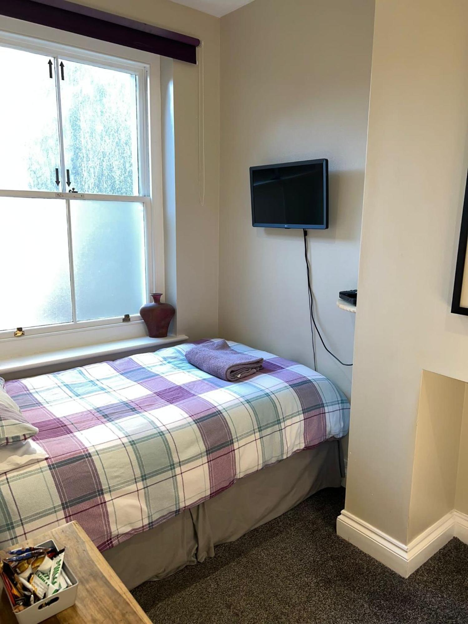 Bed For The Night, Close To Beach, Shops , Train St Leonards-on-Sea Exterior foto